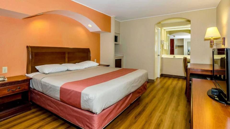 Motel 6-Newark, De Eksteriør bilde