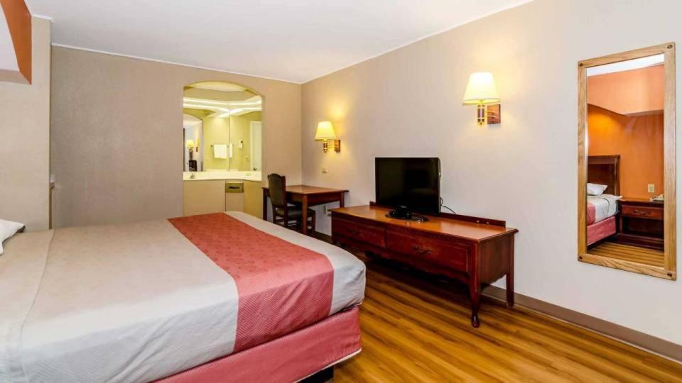 Motel 6-Newark, De Eksteriør bilde