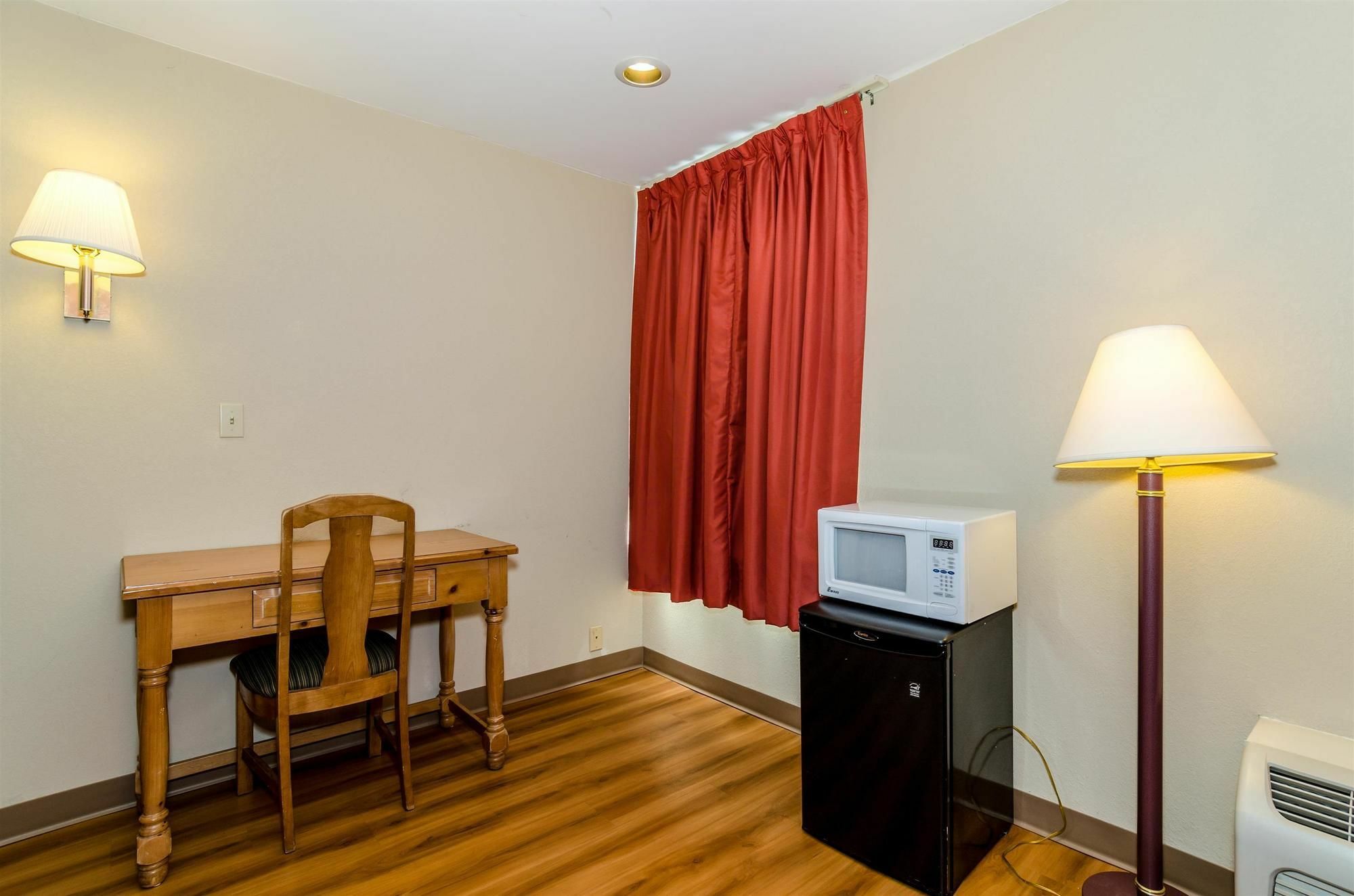 Motel 6-Newark, De Eksteriør bilde